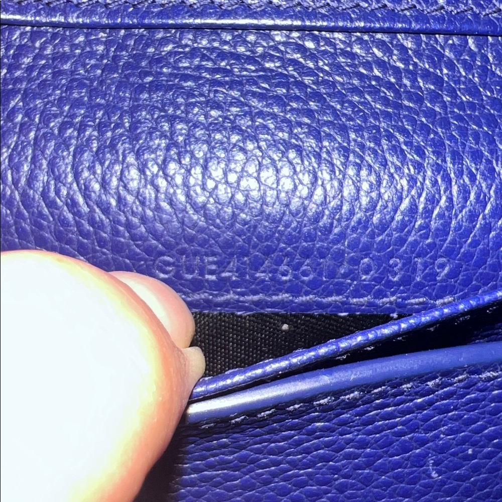 YSL Rive Gauche Compact Wallet
2019  Item#: SNT447032 - Picture 11 of 12